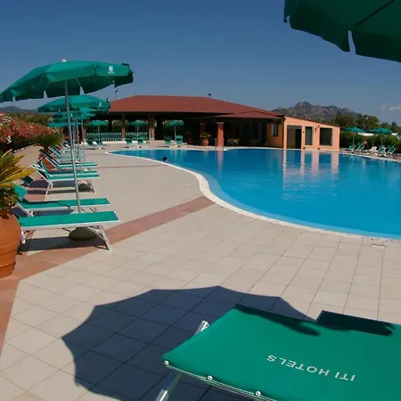 Hotel Le Palme מלון קאלה ליברוטו