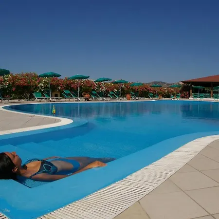 מלון Hotel Le Palme 4*
